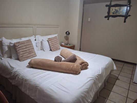 Room image 2