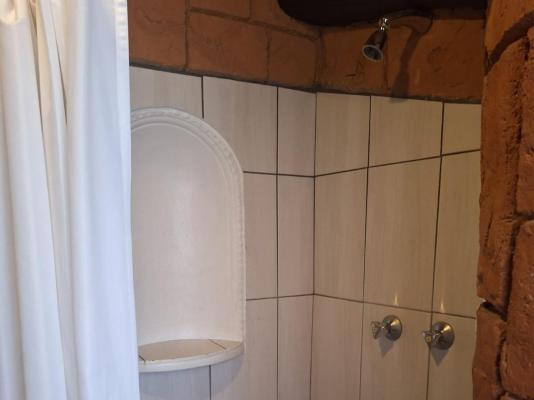 Room image 3