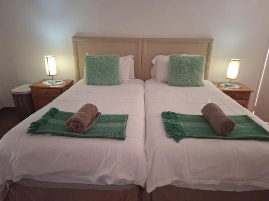 Room image 4