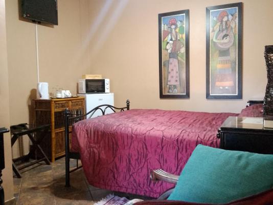 Room image 12
