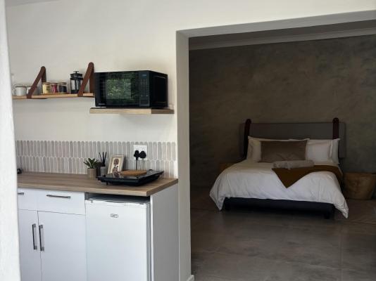 Room image 6