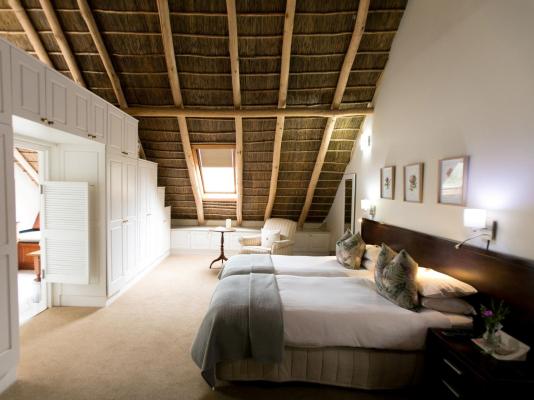Room image 6