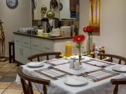 Lalapanzi Guest Lodge P.E - 242482