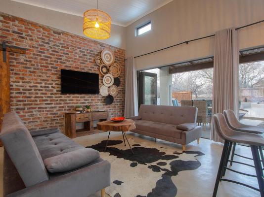 Chui House - 242837
