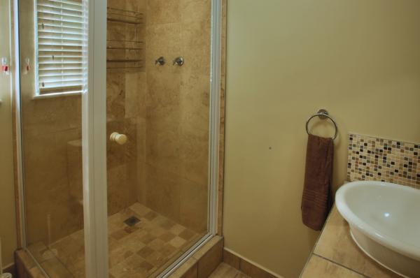Room image 2
