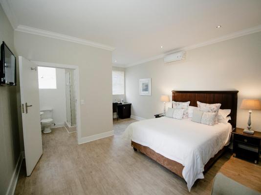 Bateleur Guesthouse - 243004