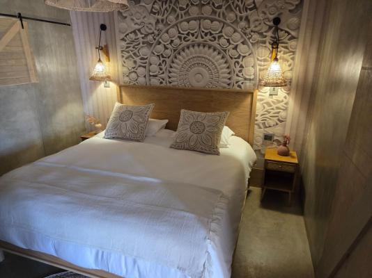 Luvlé Lux Apartments - 243103