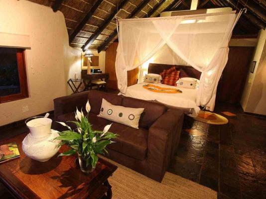 Tau Game Lodge - 243699