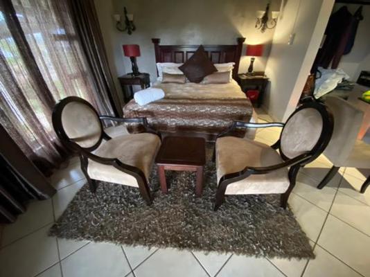 Room image 2