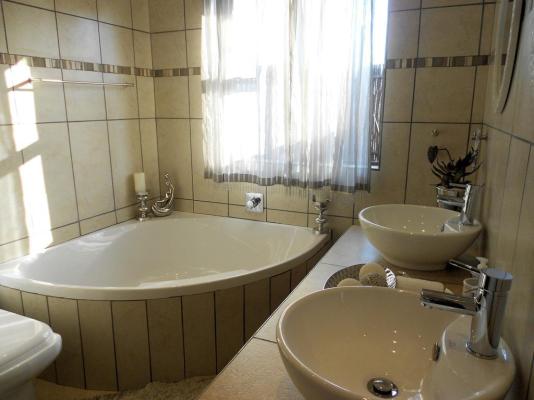 Amani Boutique Hotel - 243828