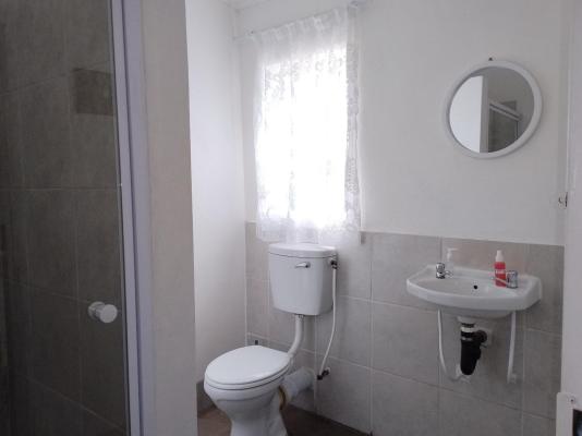 Room image 42