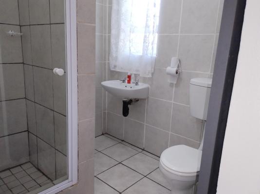 Room image 2