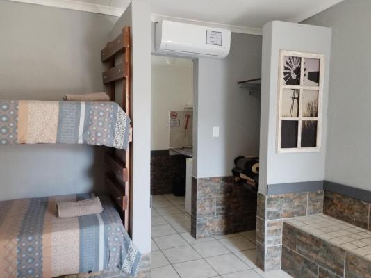 Room image 1