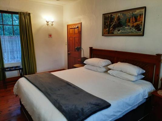 Room image 12
