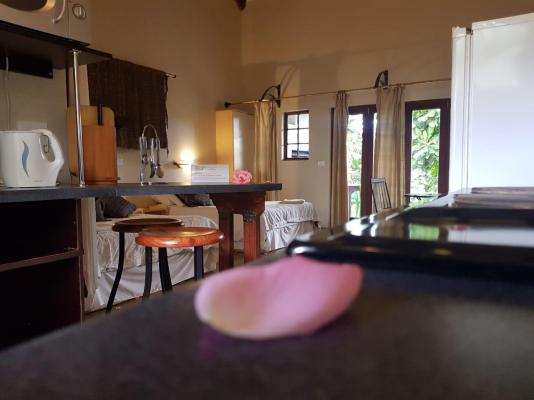 Room image 1