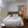 Mulberry Lane Suites & Tsanana Log Cabins - 244205