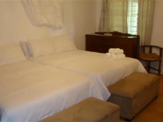 Mulberry Lane Suites & Tsanana Log Cabins - 244212