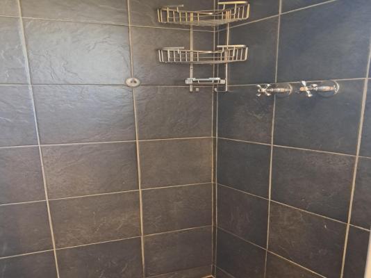 Room image 20