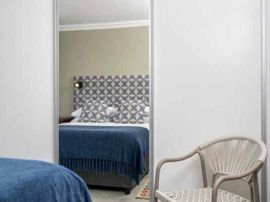 Room image 6