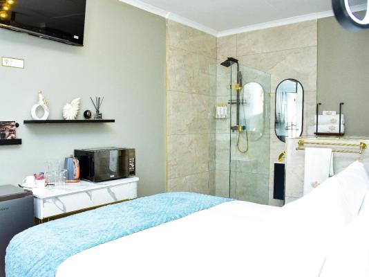 C'est La Vie Guest House - 244699