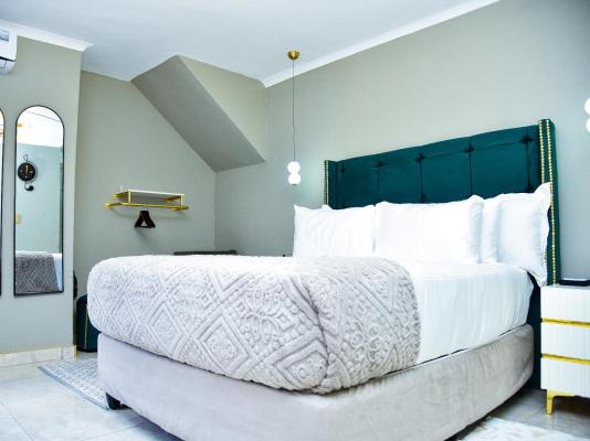 C'est La Vie Guest House - 244709