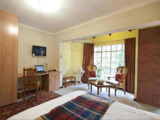 Room image 3