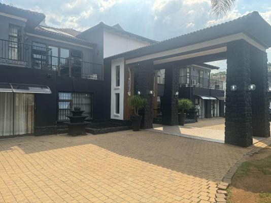 Africa Paradise Boutique Hotel - 245098