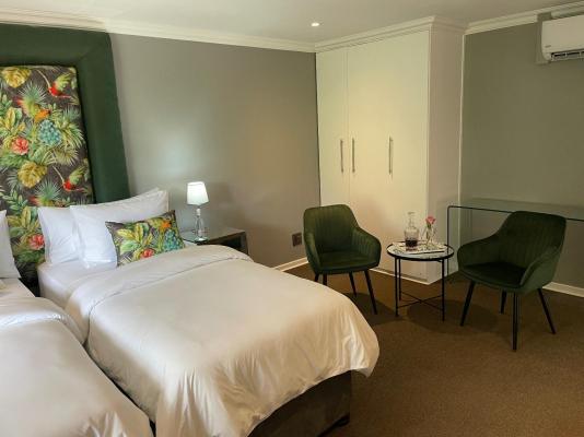 Patcham Place Guest House - 245701