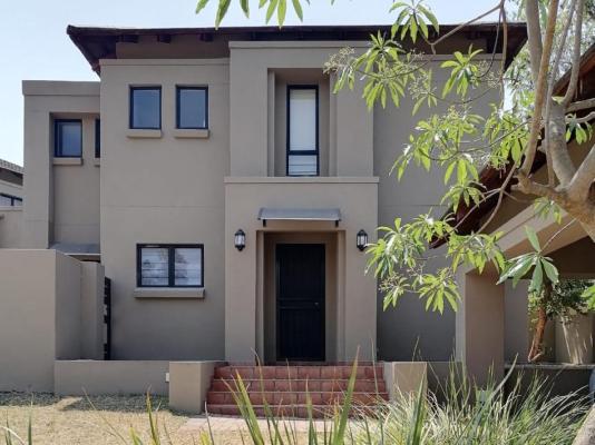 Uptown Apartments - Garden Pavillion - 245863