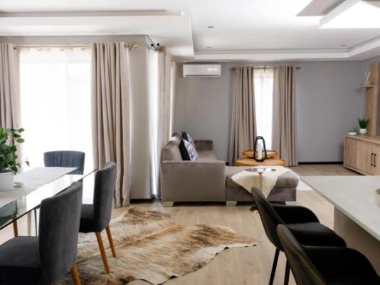 Uptown Apartments - Garden Pavillion - 245915