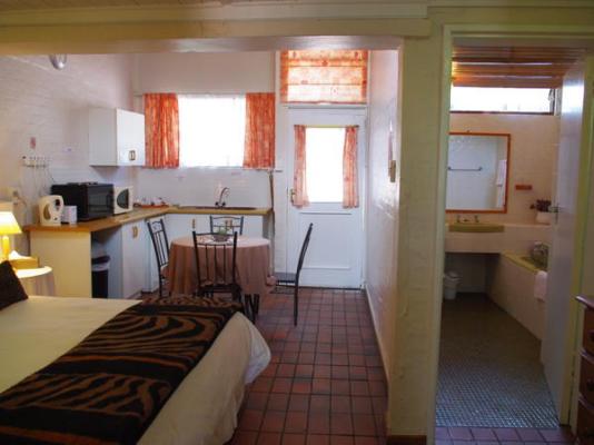 Room image 2
