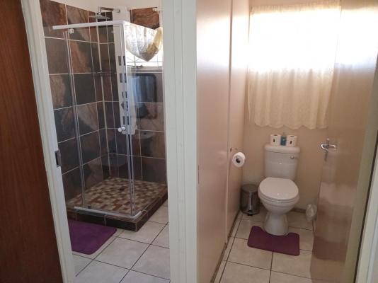 SunRose Guesthouse Group - 246004