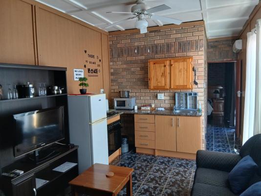 SunRose Guesthouse Group - 246015