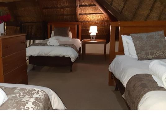 Room image 2