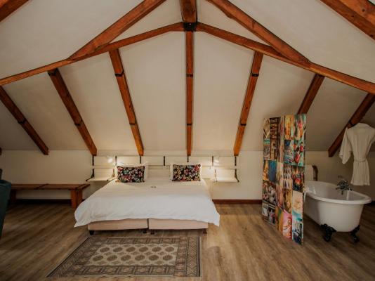 Aan de Oever Guest House - 246467