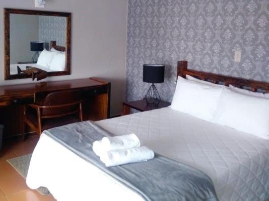Anchors Inn - 246856