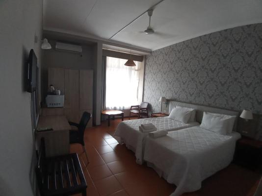 Anchors Inn - 246875