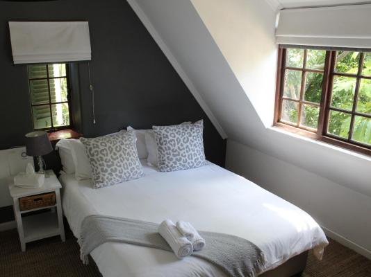 Cosy Corner Guest House - 247013