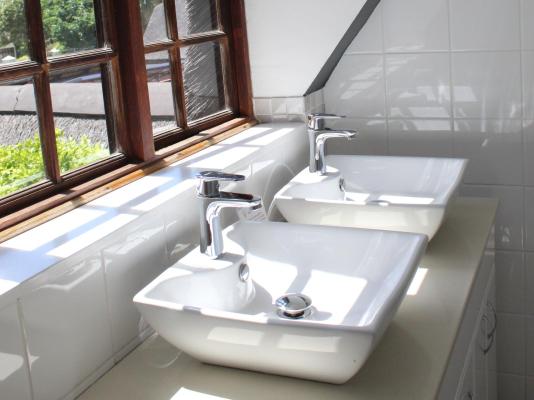 Cosy Corner Guest House - 247014