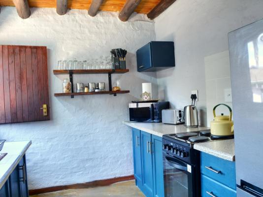 Emathulini Holiday Home - 247111