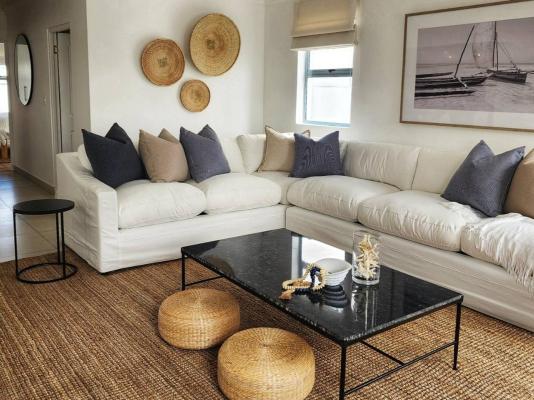 White Wicker House - 247270
