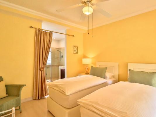 Apricot Gardens Boutique Guesthouse - 247490
