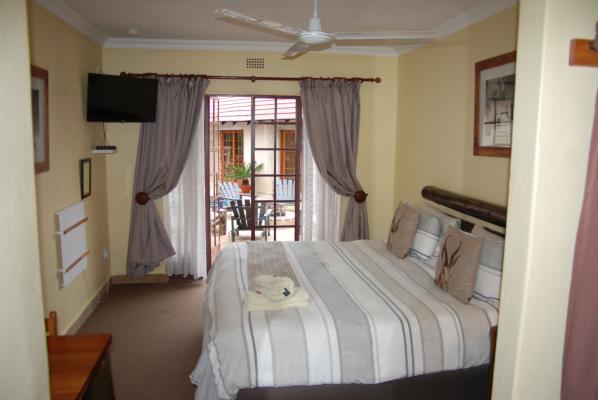 Room image 12