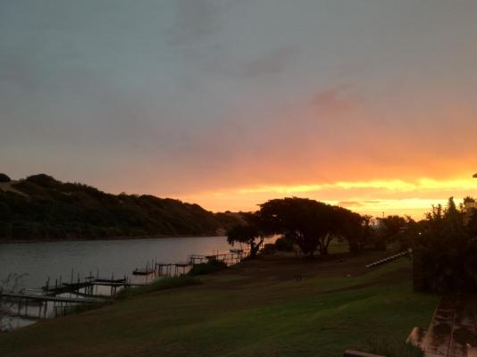 Dungbeetle River Lodge - 247584