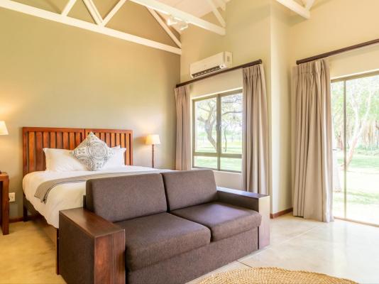 Hamiltons Lodge & Restaurant - 248062