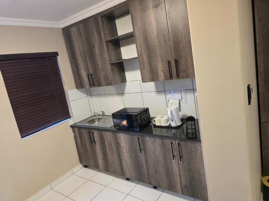 La - Majestic Guest Lodge - 248158