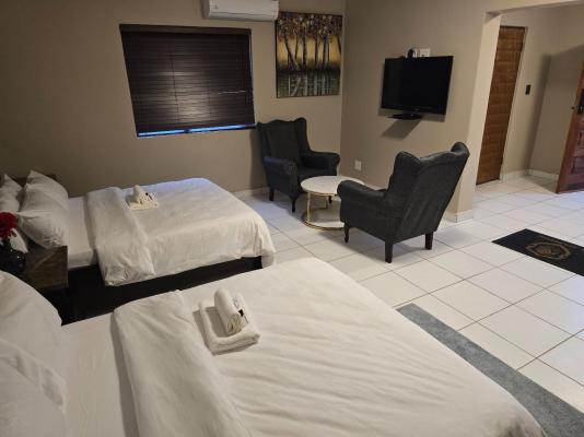 Room image 6