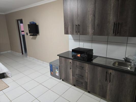 Room image 2