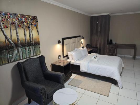 La - Majestic Guest Lodge - 248190