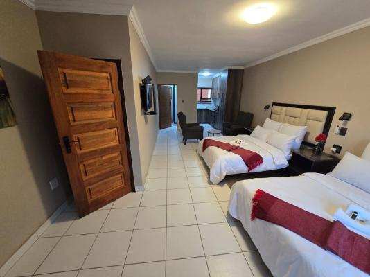 Room image 1